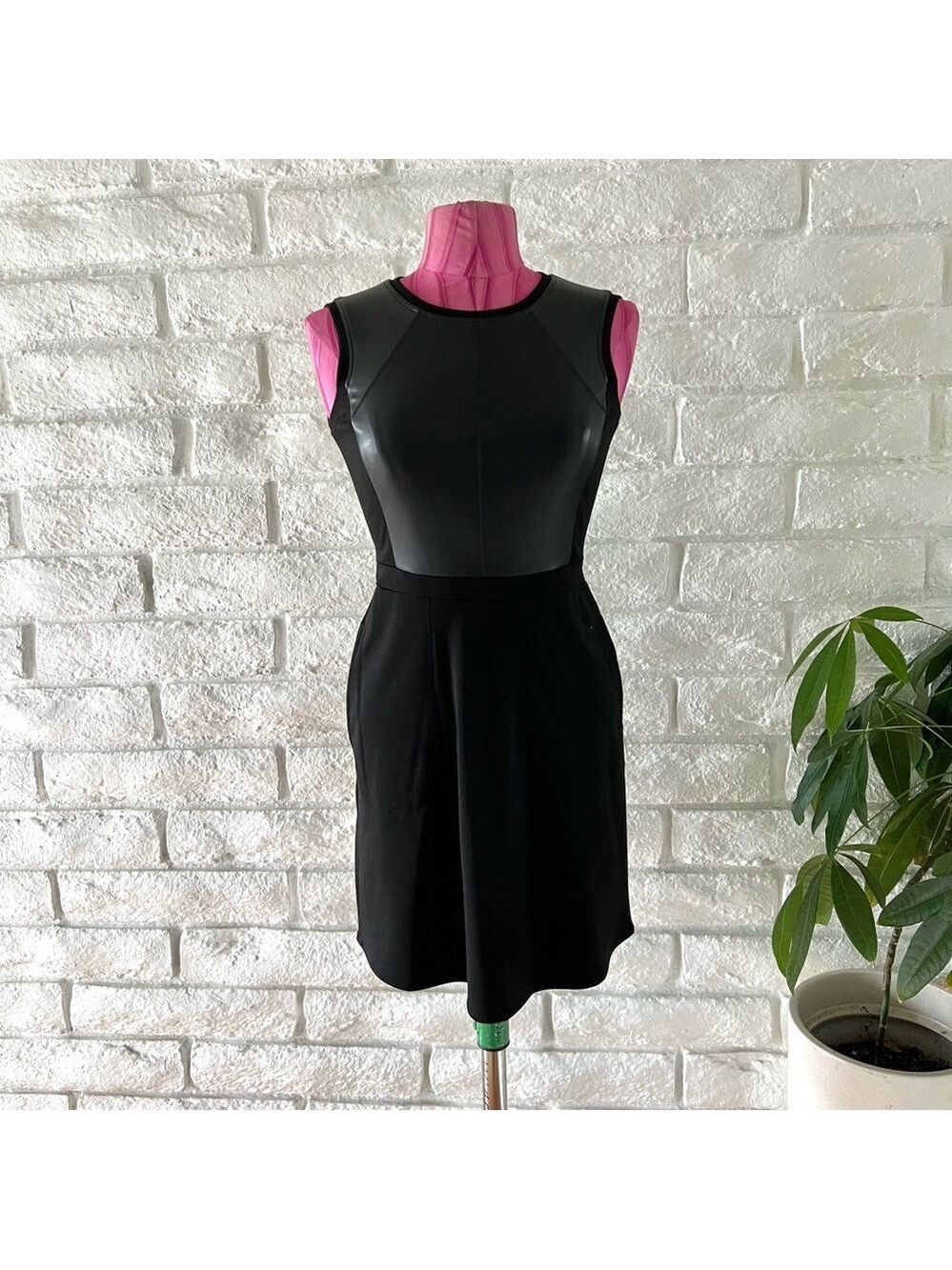 BCBGMaxAzria Black Faux Leather Sheath Dress XXS